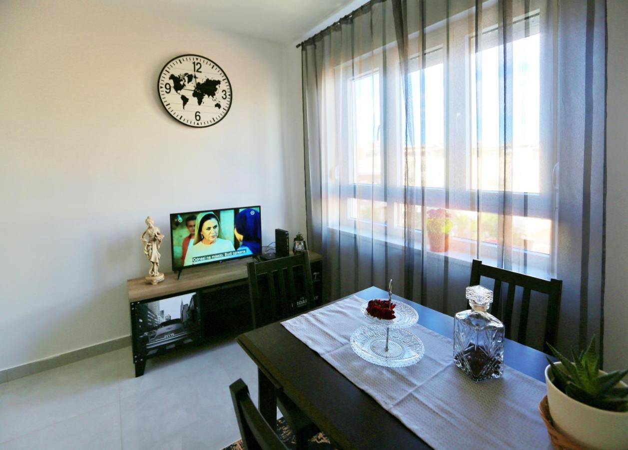 New Studio Apartman Emda U Centru Splita Bagian luar foto