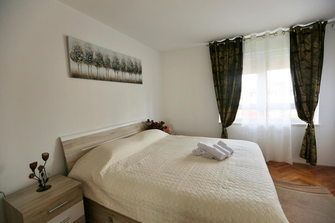 New Studio Apartman Emda U Centru Splita Bagian luar foto